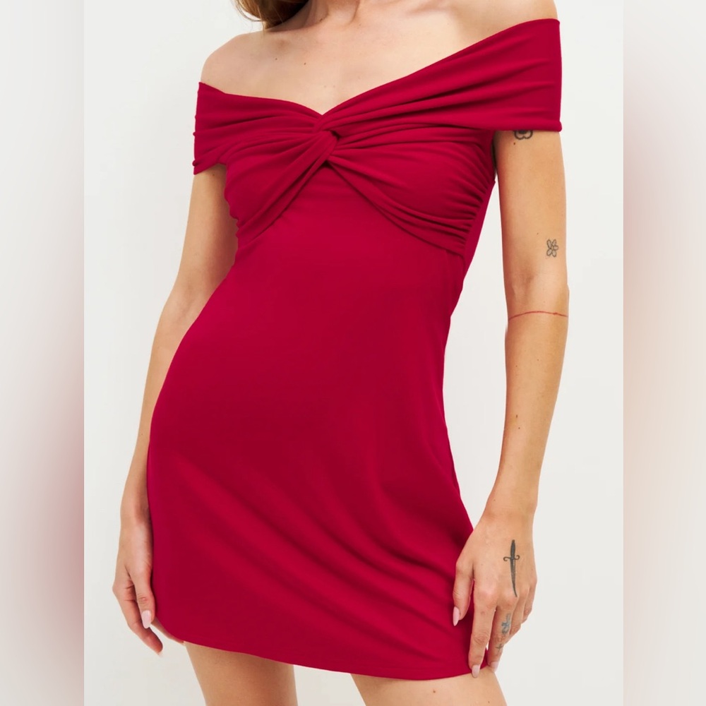 REFORMATION Vida Dress! Worn once and in excellent condition.